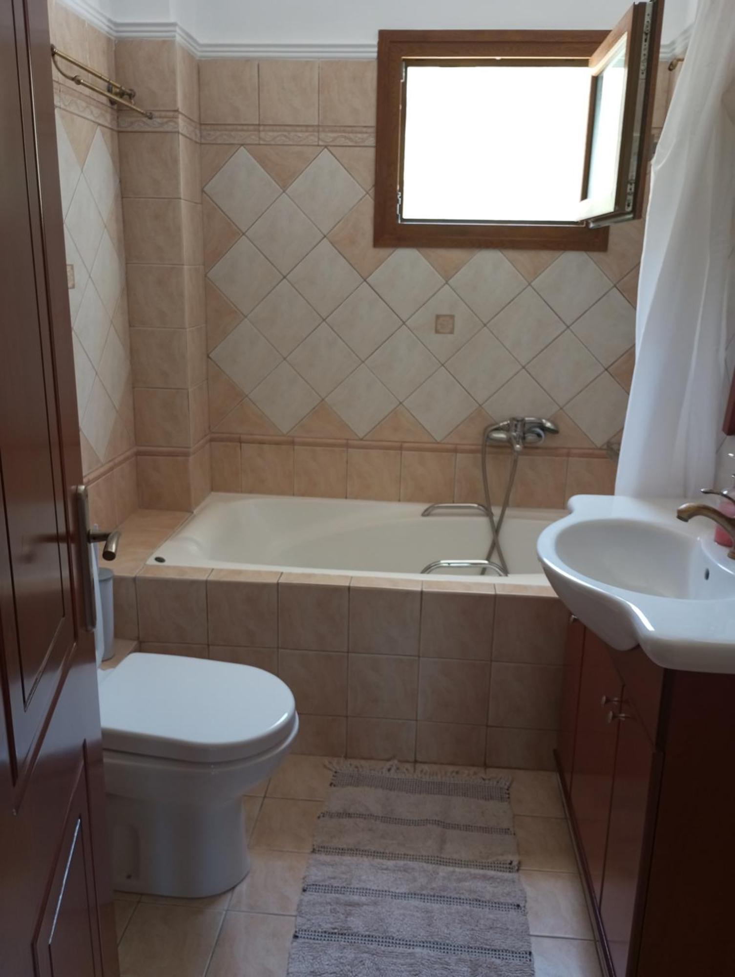 Nisos Family Apartments Yénion エクステリア 写真